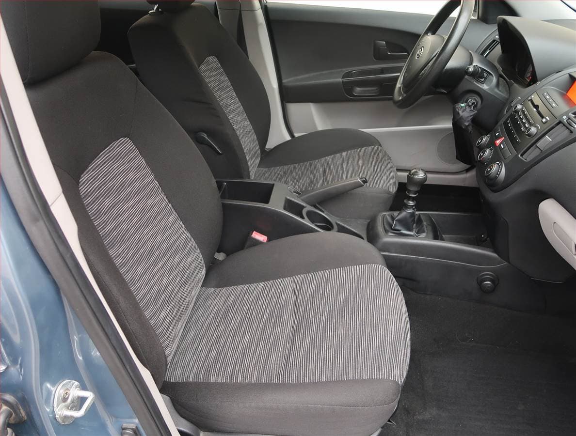 Kia CEE'D - 9