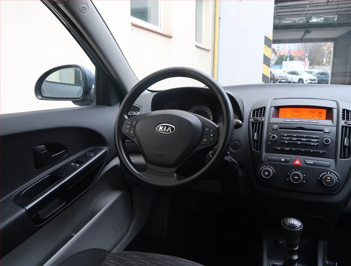 Kia CEE'D - 7