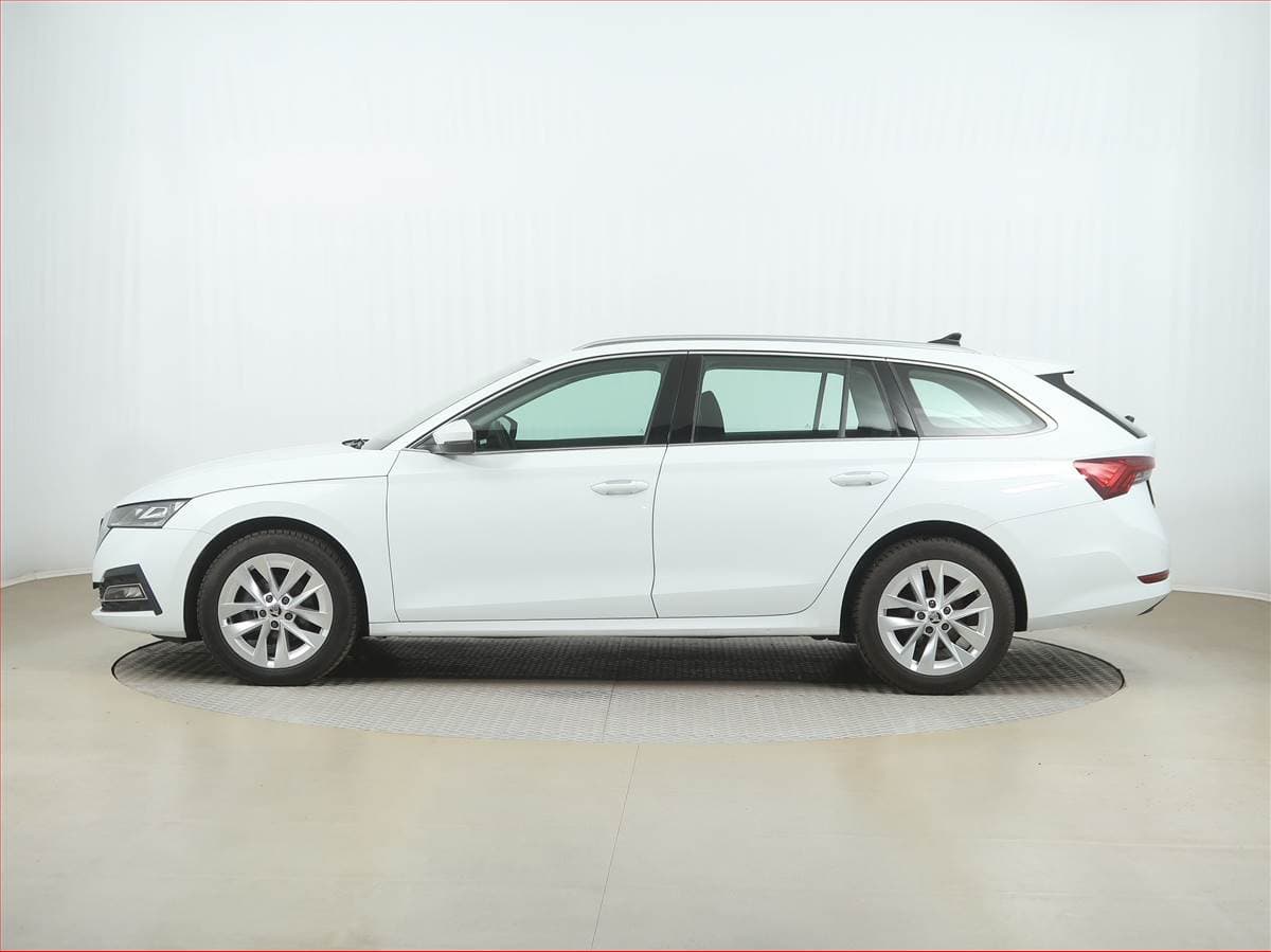 Škoda OCTAVIA - 3
