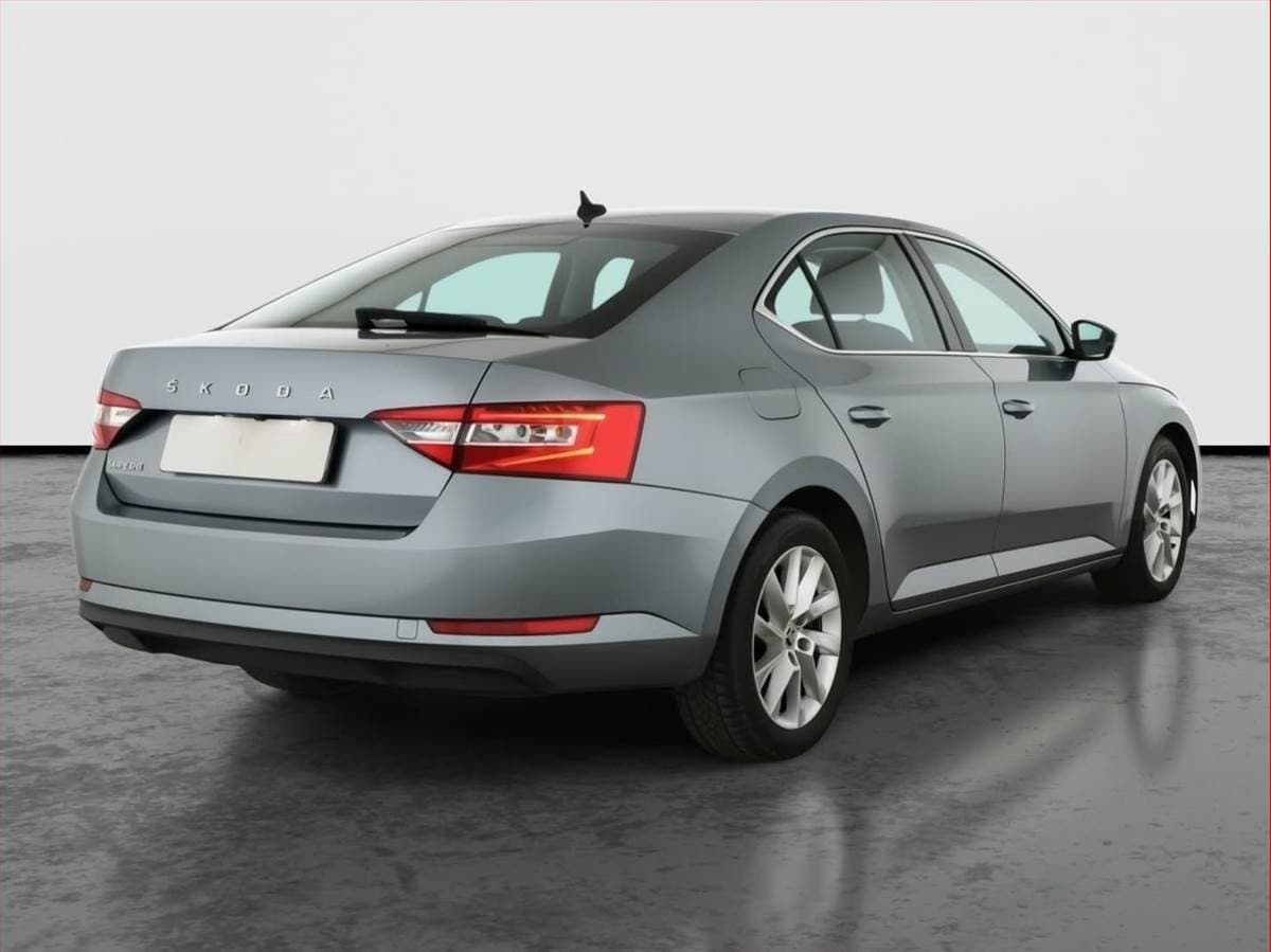 Škoda SUPERB - 5
