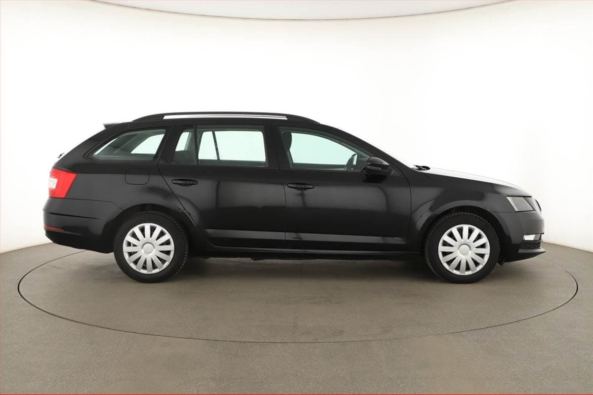 Škoda Octavia - 6