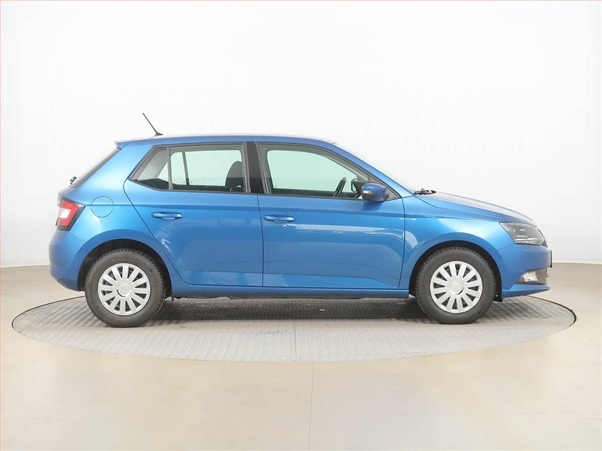 Škoda FABIA - 6