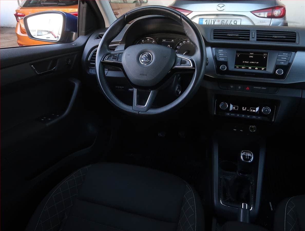 Škoda FABIA - 7