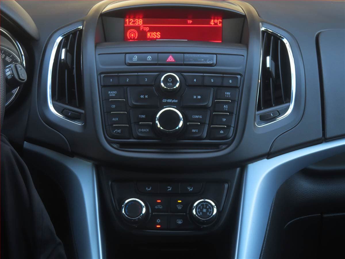 Opel ZAFIRA - 10