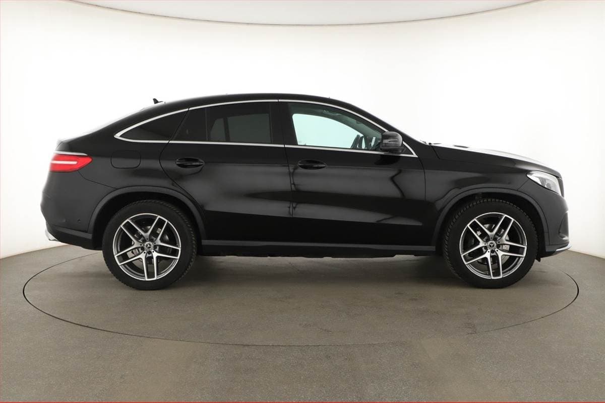 Mercedes-Benz Gle - 11