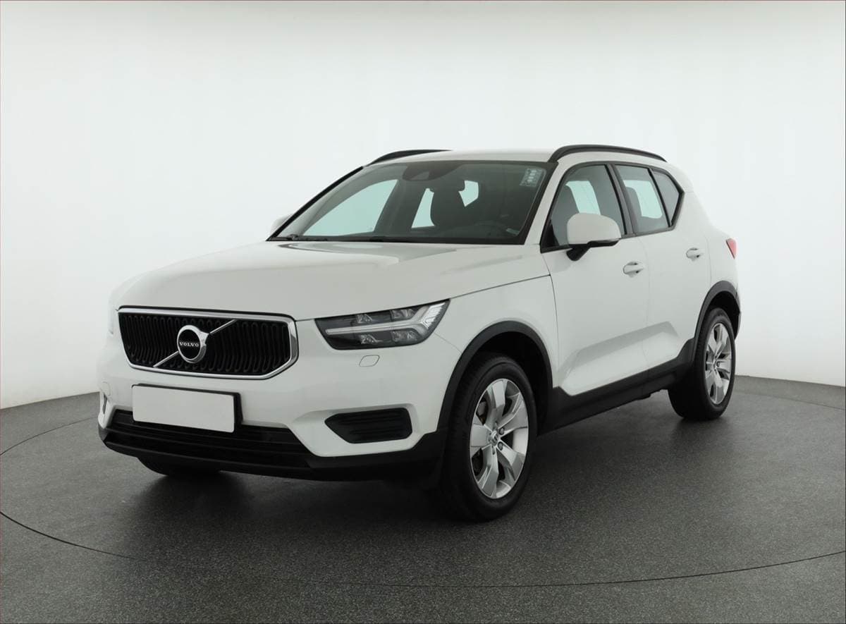 Volvo XC40 - 2