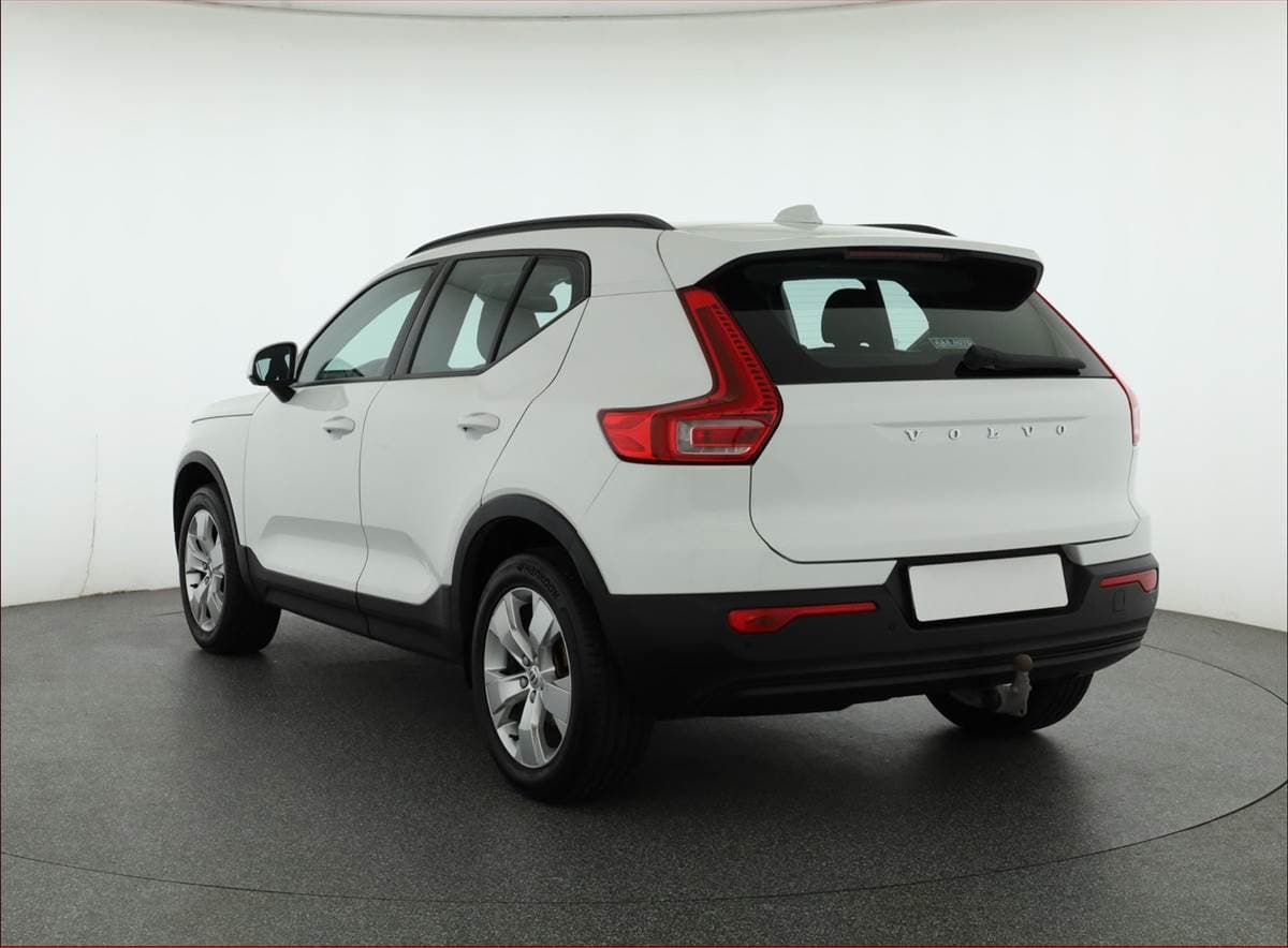 Volvo XC40 - 4