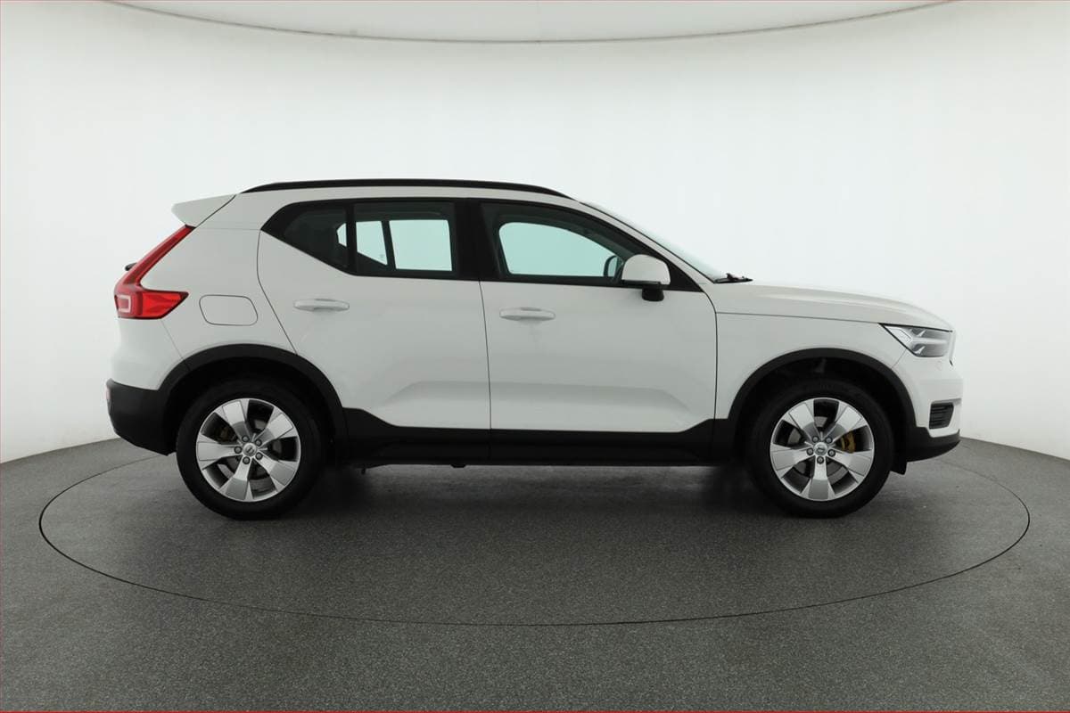 Volvo XC40 - 6
