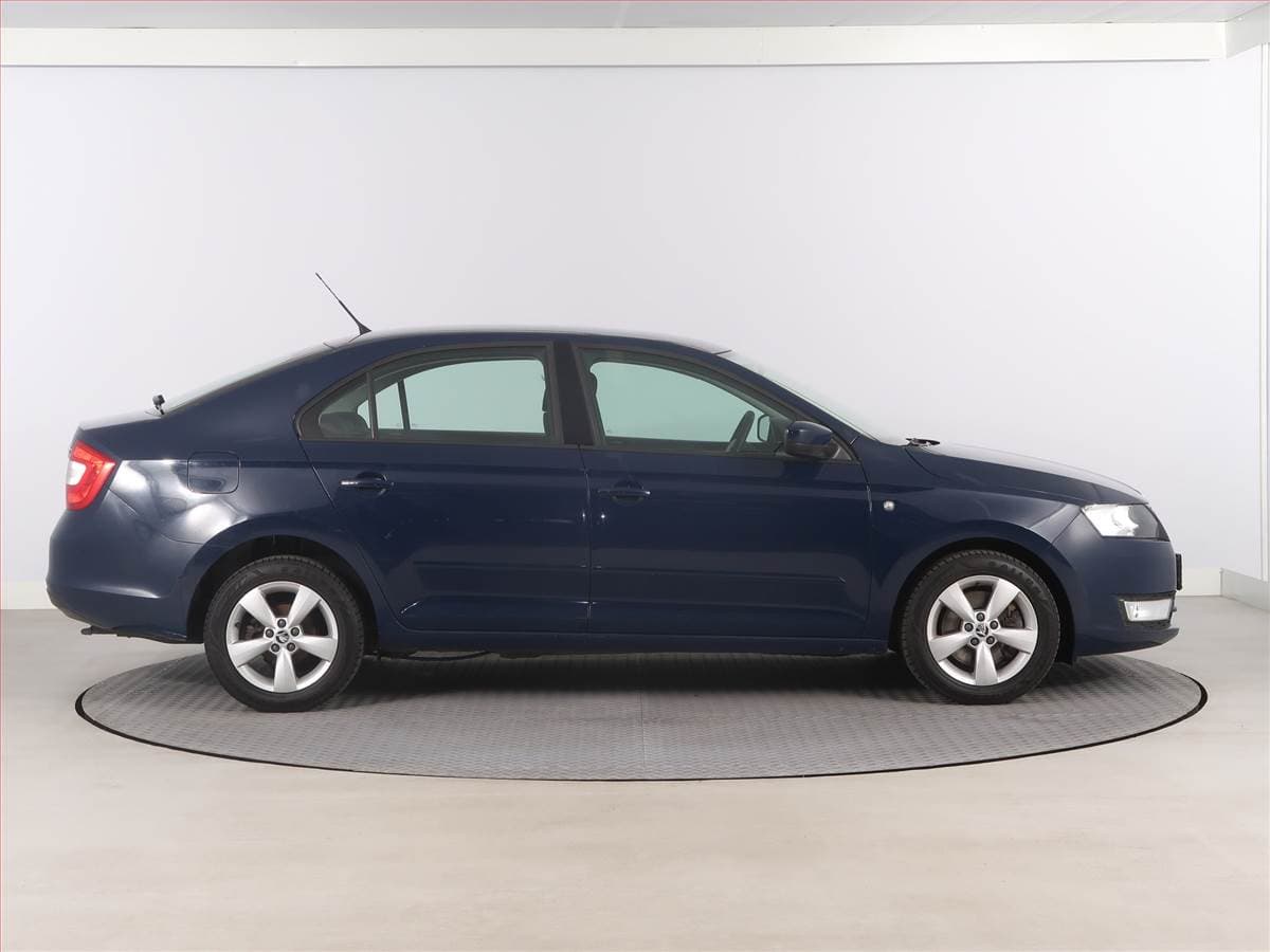 Škoda RAPID - 6