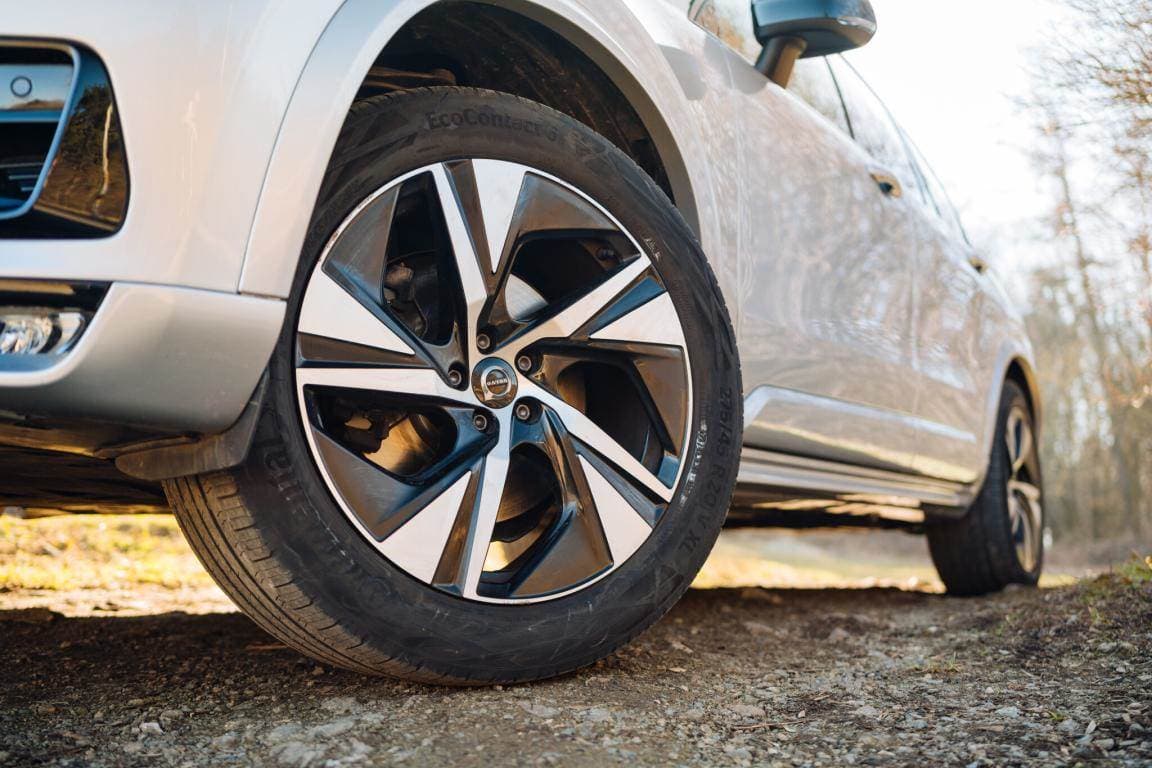 Volvo XC90 - 11