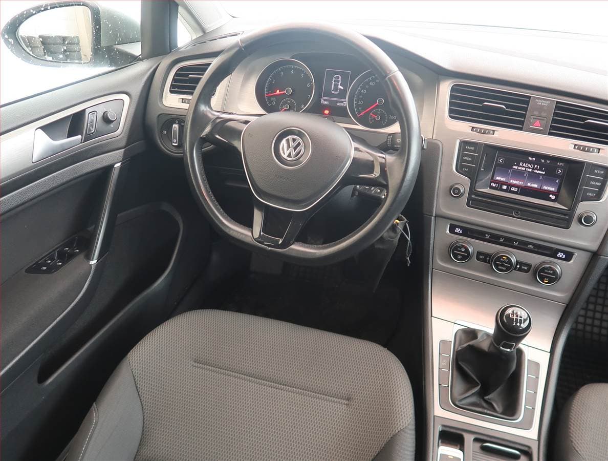 Volkswagen Golf - 7