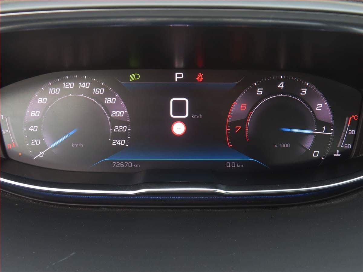 Peugeot 5008 - 11