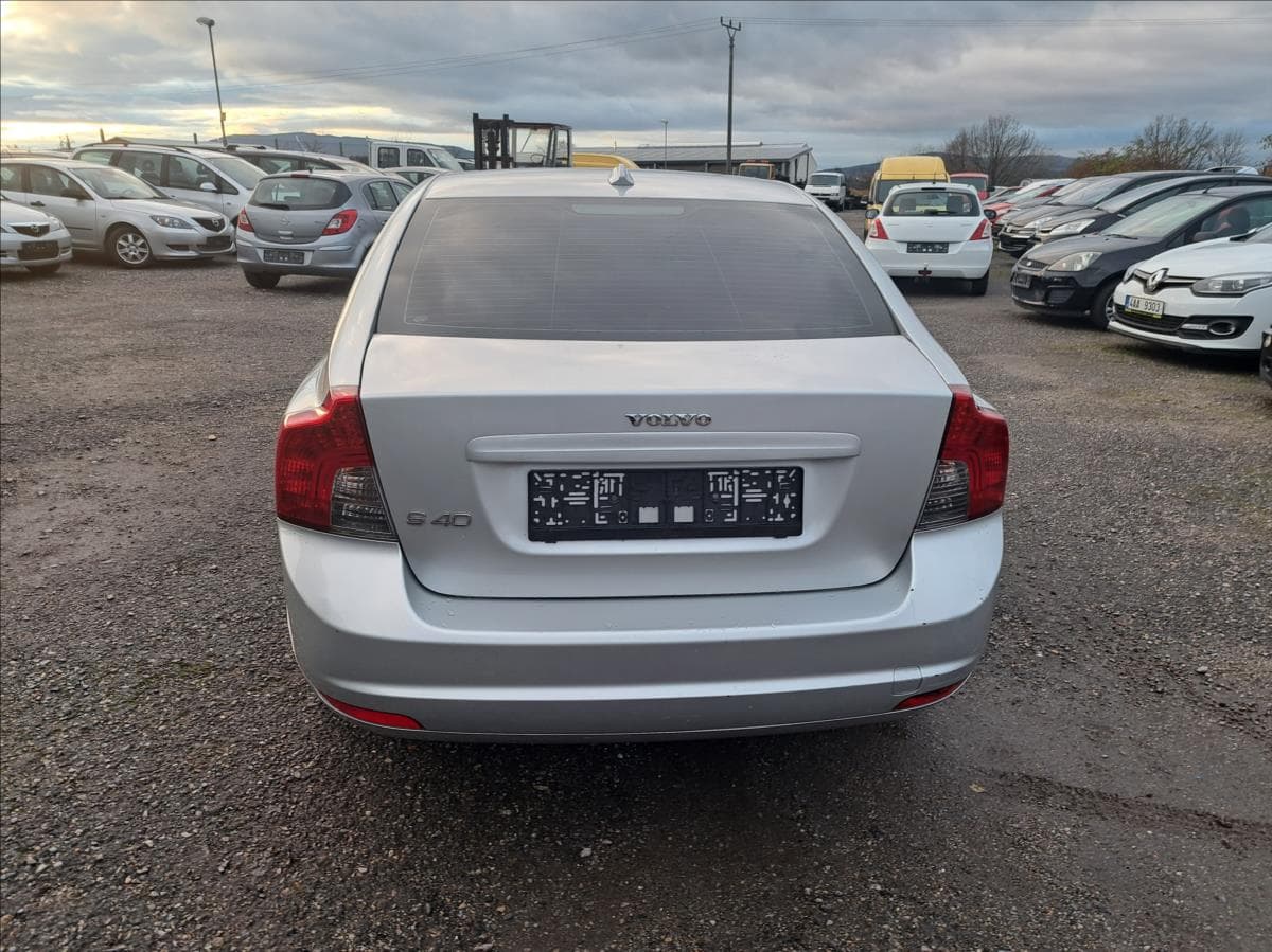 2008 Volvo S40 - 13
