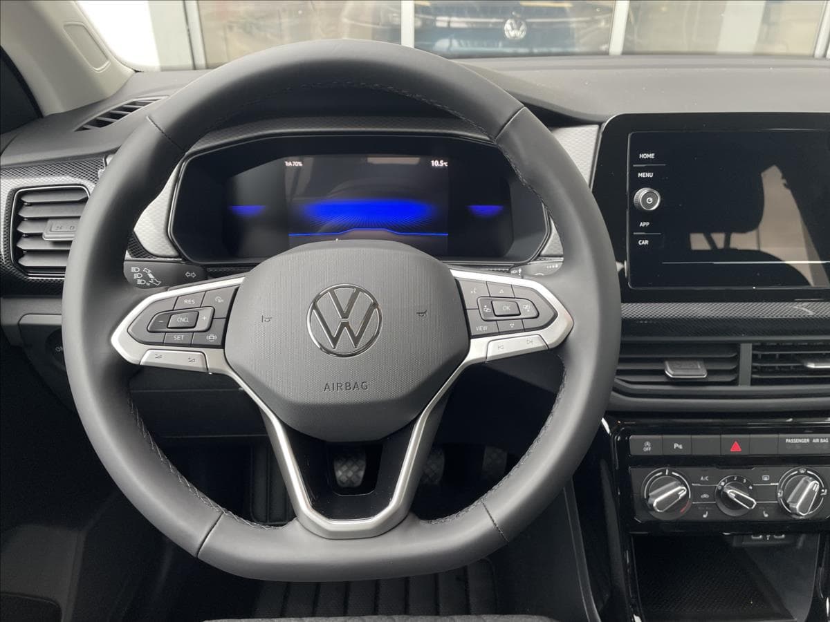 Volkswagen T-CROSS - 11