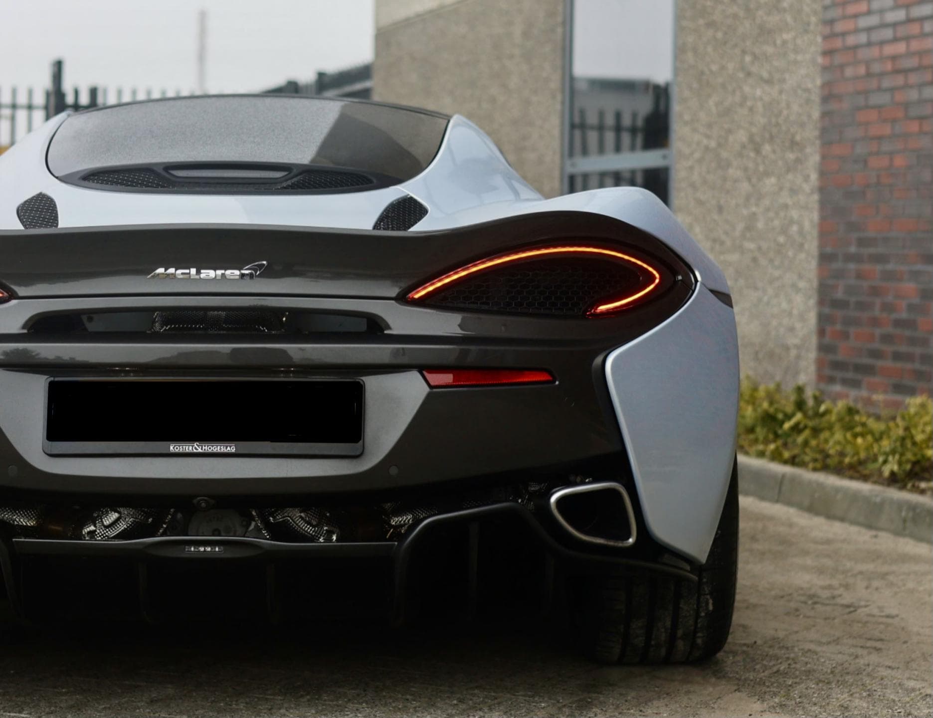 McLaren 570GT - 12
