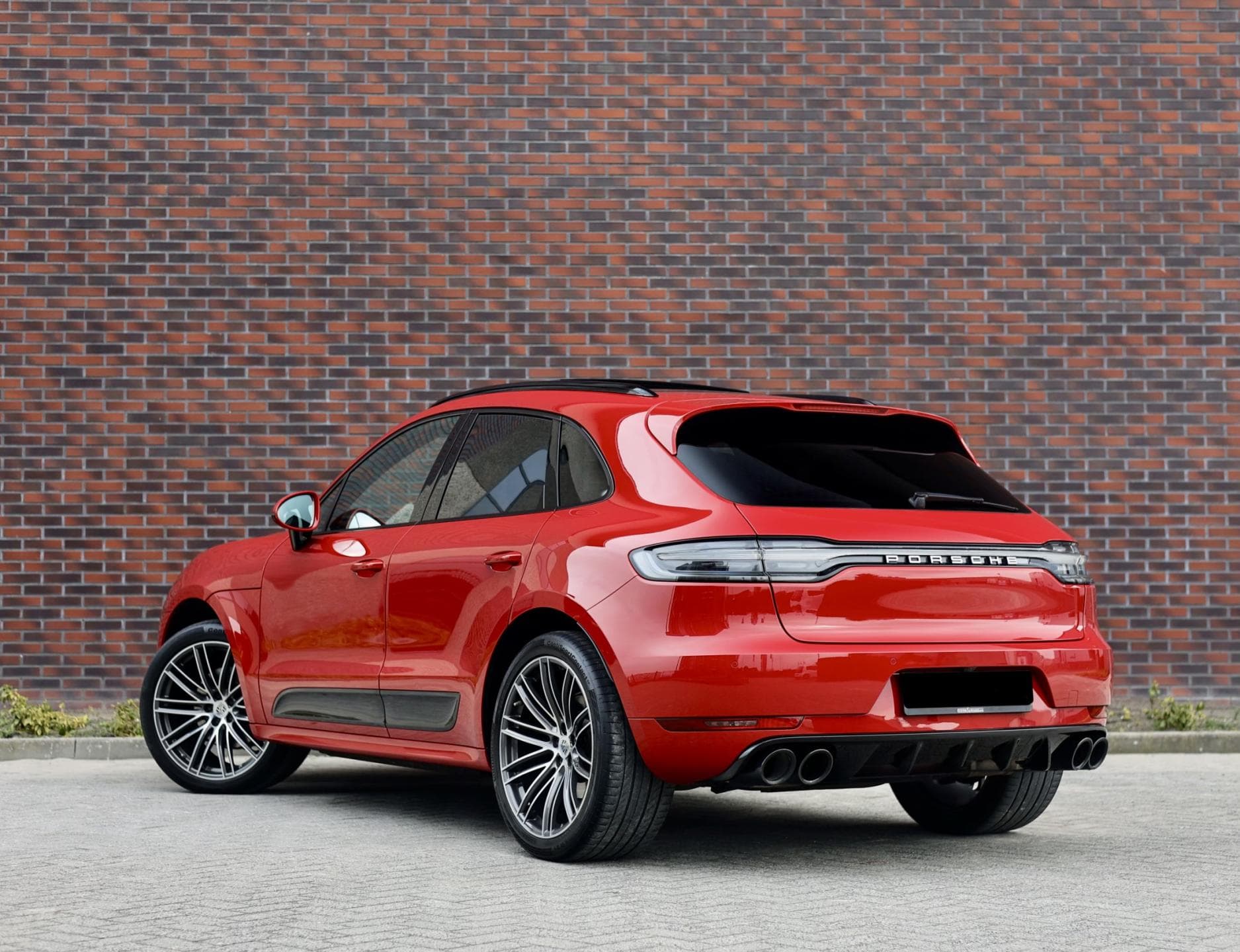 Porsche MACAN - 2