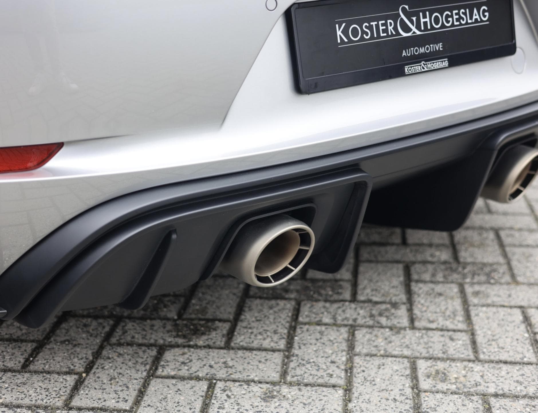 Porsche CAYMAN - 10