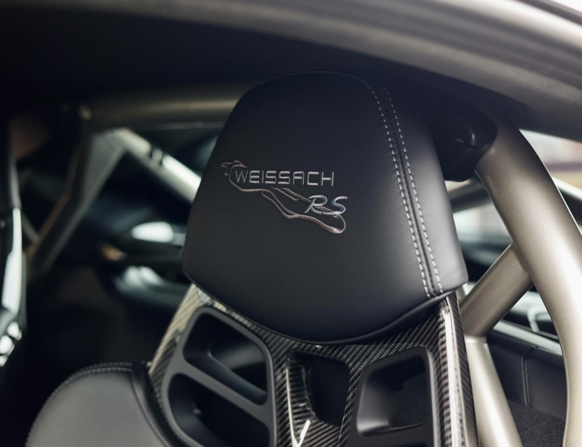 Porsche CAYMAN - 4
