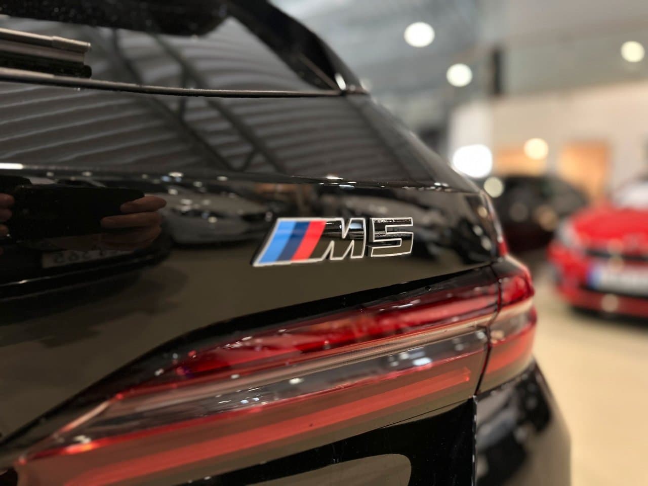 2025 BMW M5 - 6