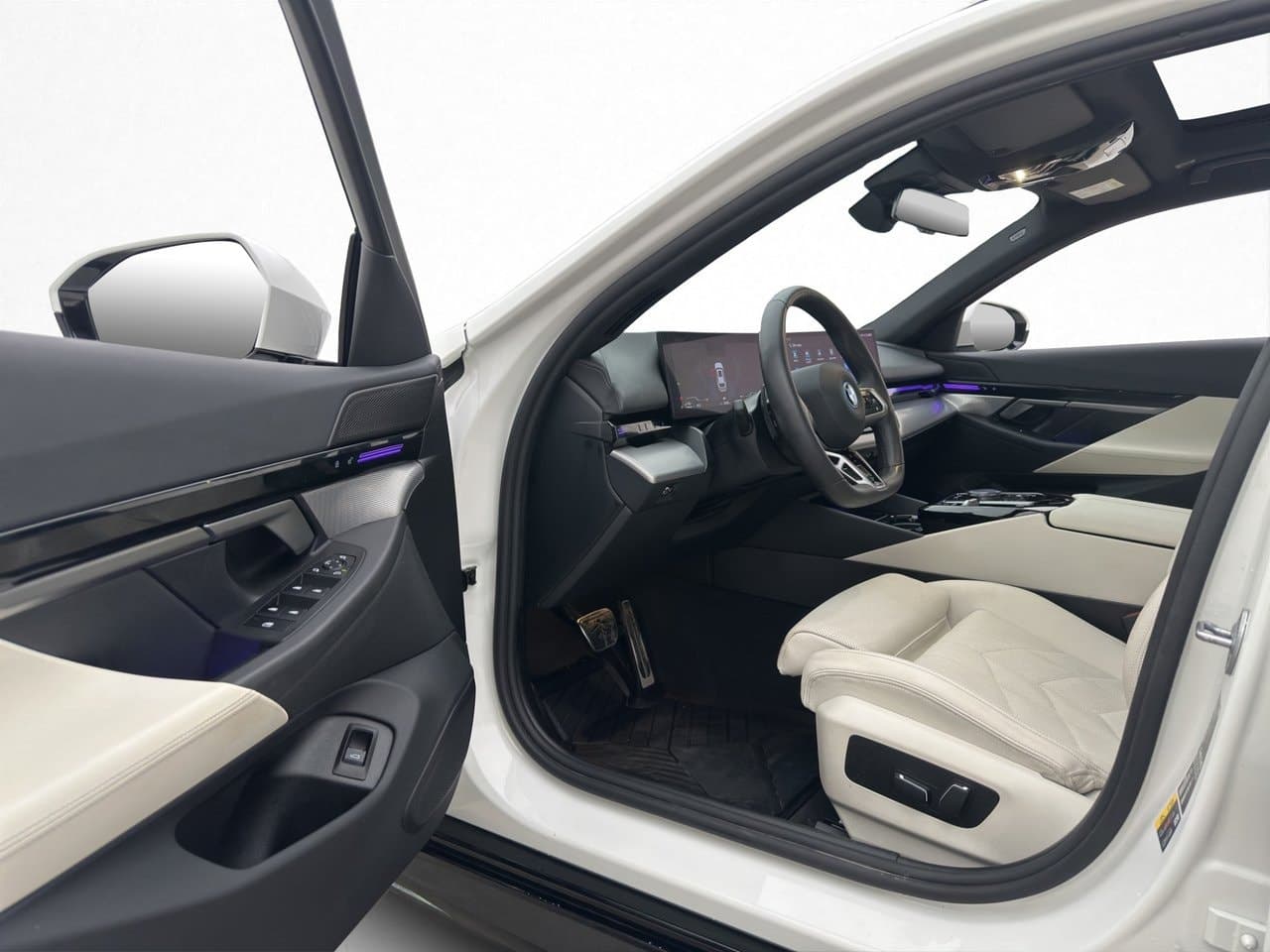 2024 BMW 5-Series - 10