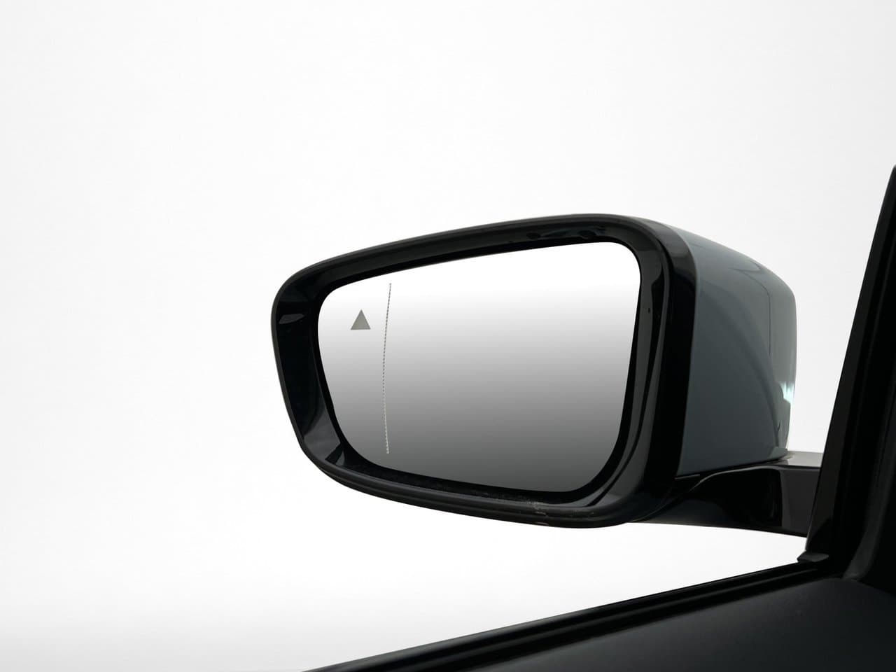 2023 BMW 3-Series - 9