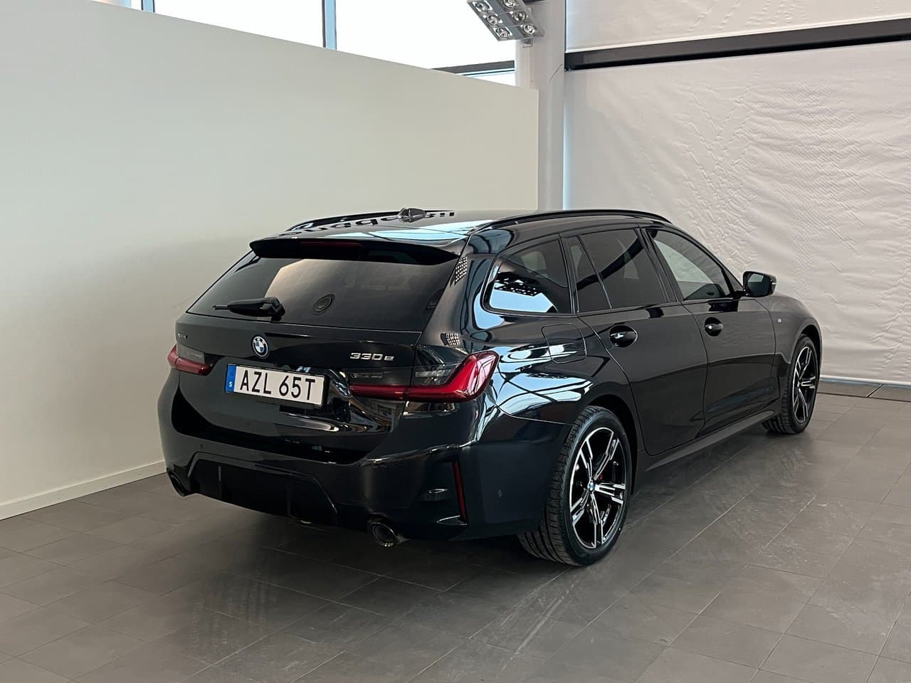 2025 BMW 3-Series - 4