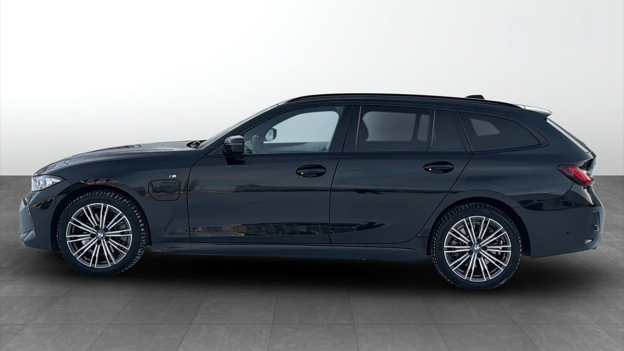 2025 BMW 3-Series - 3