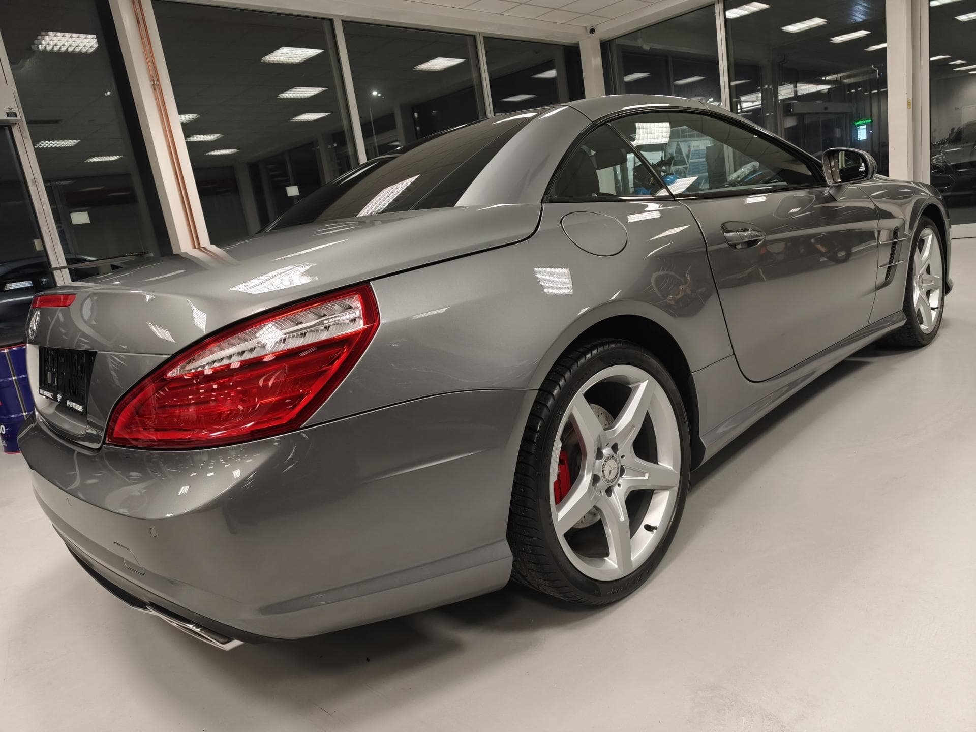 Mercedes-Benz SL - 5