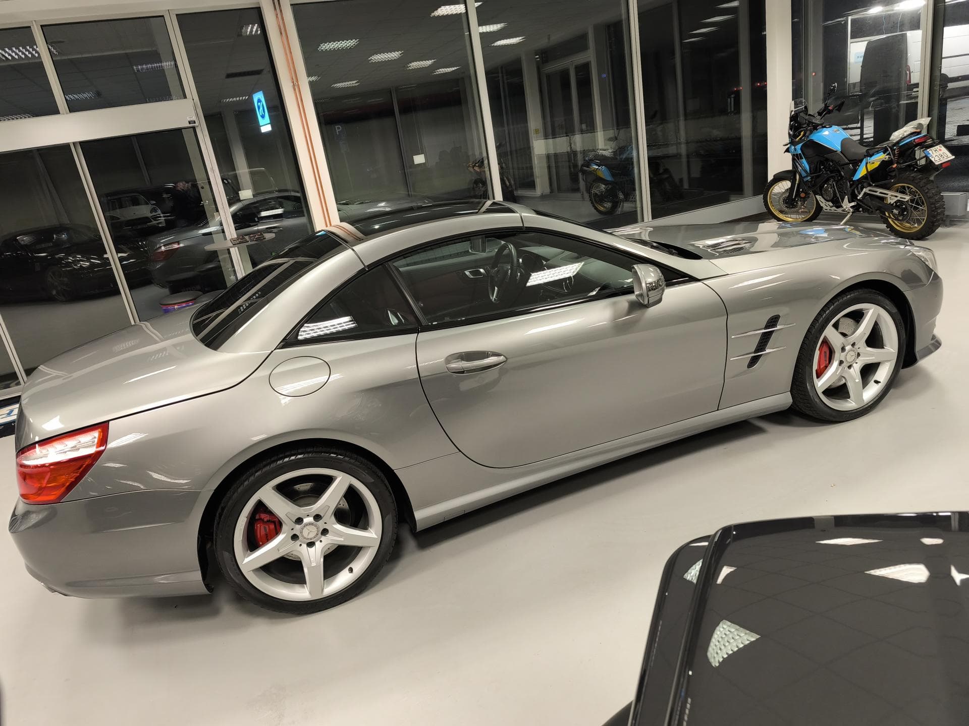 Mercedes-Benz SL - 6