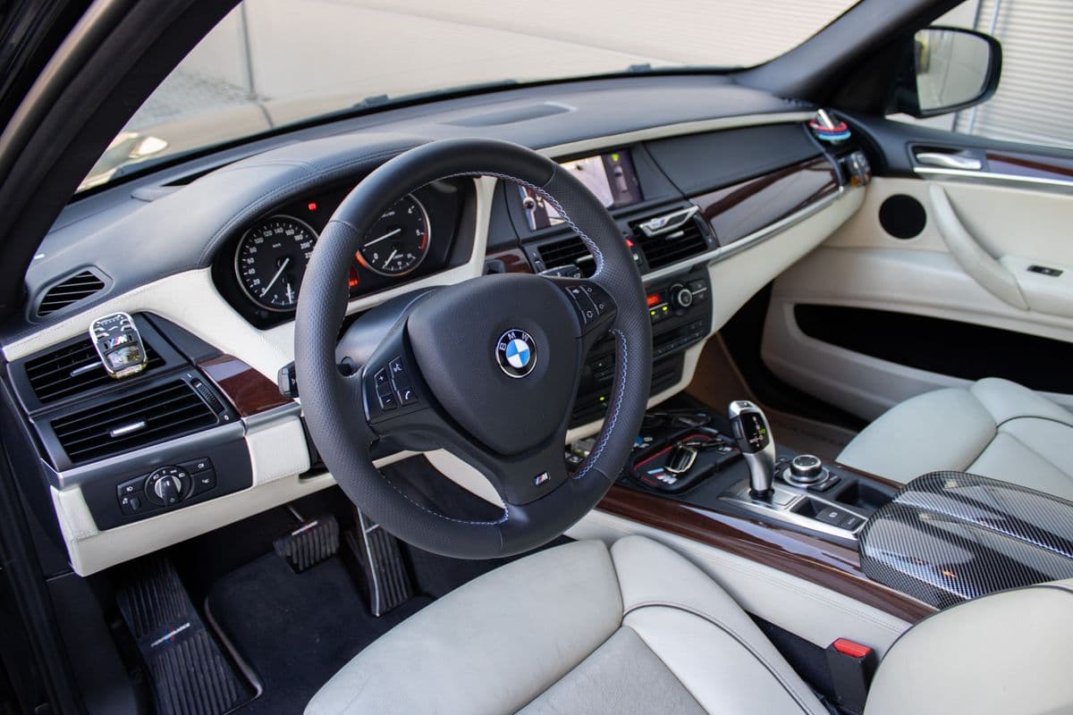 2012 BMW X5 - 11