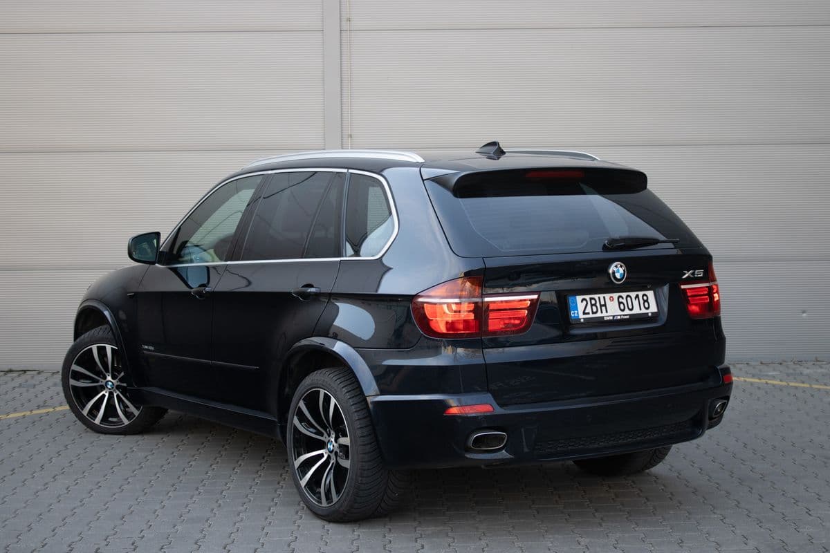 2012 BMW X5 - 8