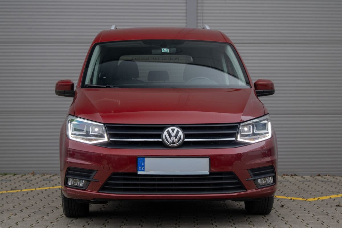 2017 Volkswagen Caddy - 2