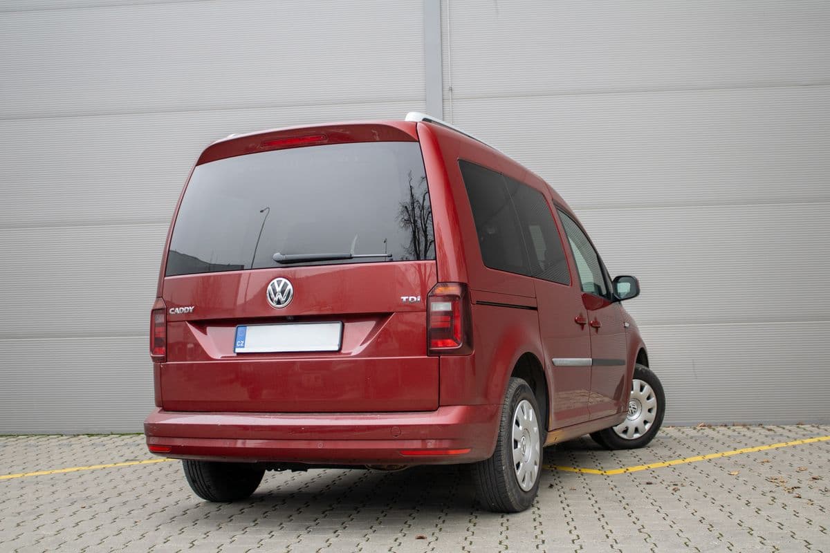 2017 Volkswagen Caddy - 5