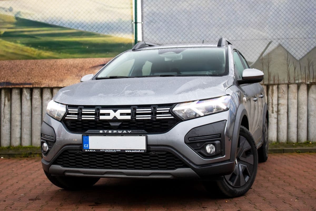 2025 Dacia SANDERO