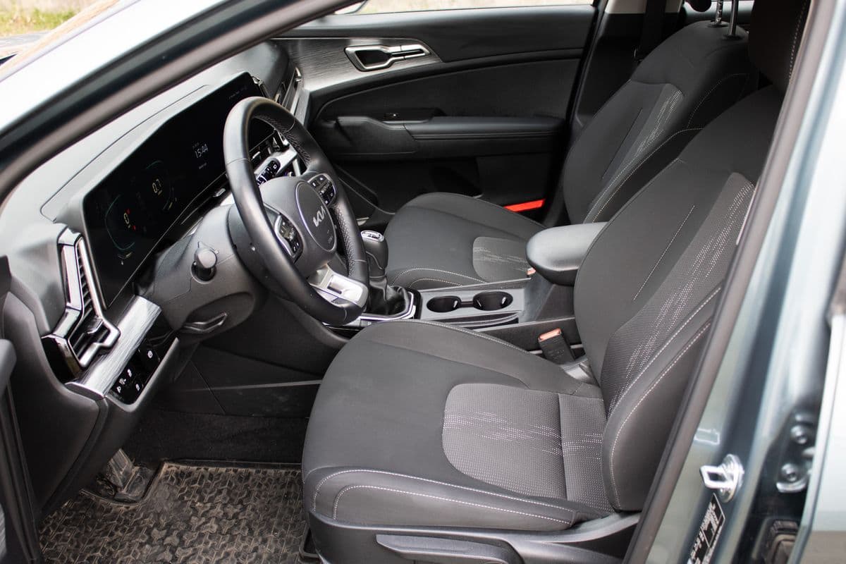 2025 Kia Sportage - 12