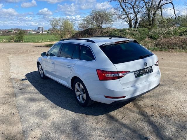Škoda SUPERB - 7