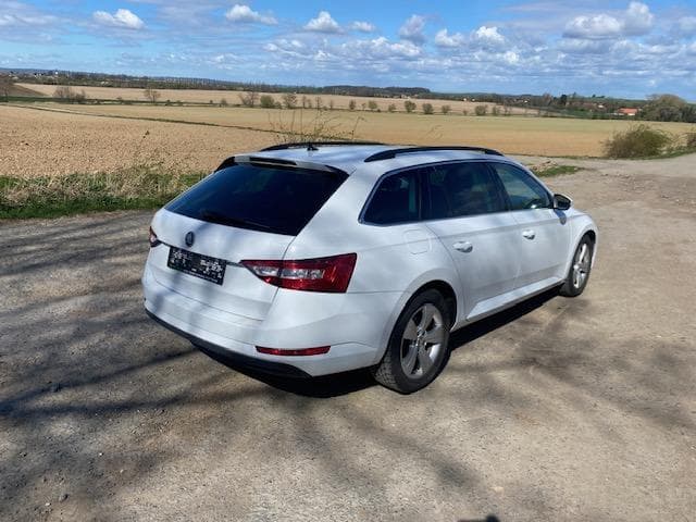 Škoda SUPERB - 5