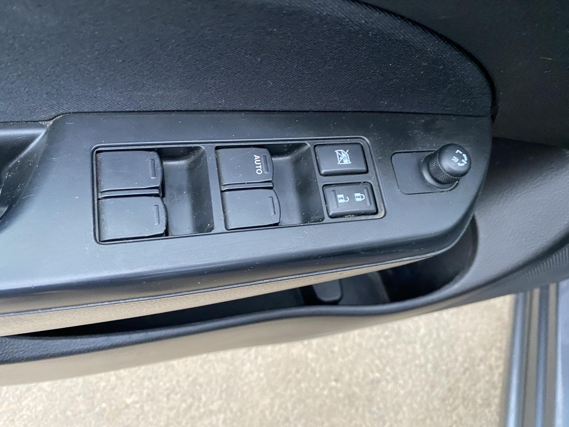 Suzuki SWIFT - 11