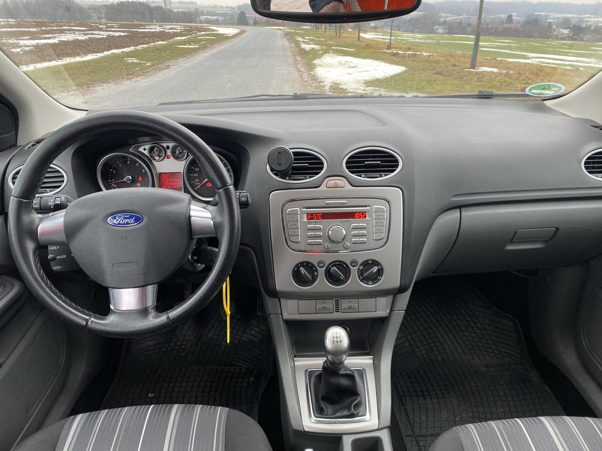 Ford FOCUS - 12