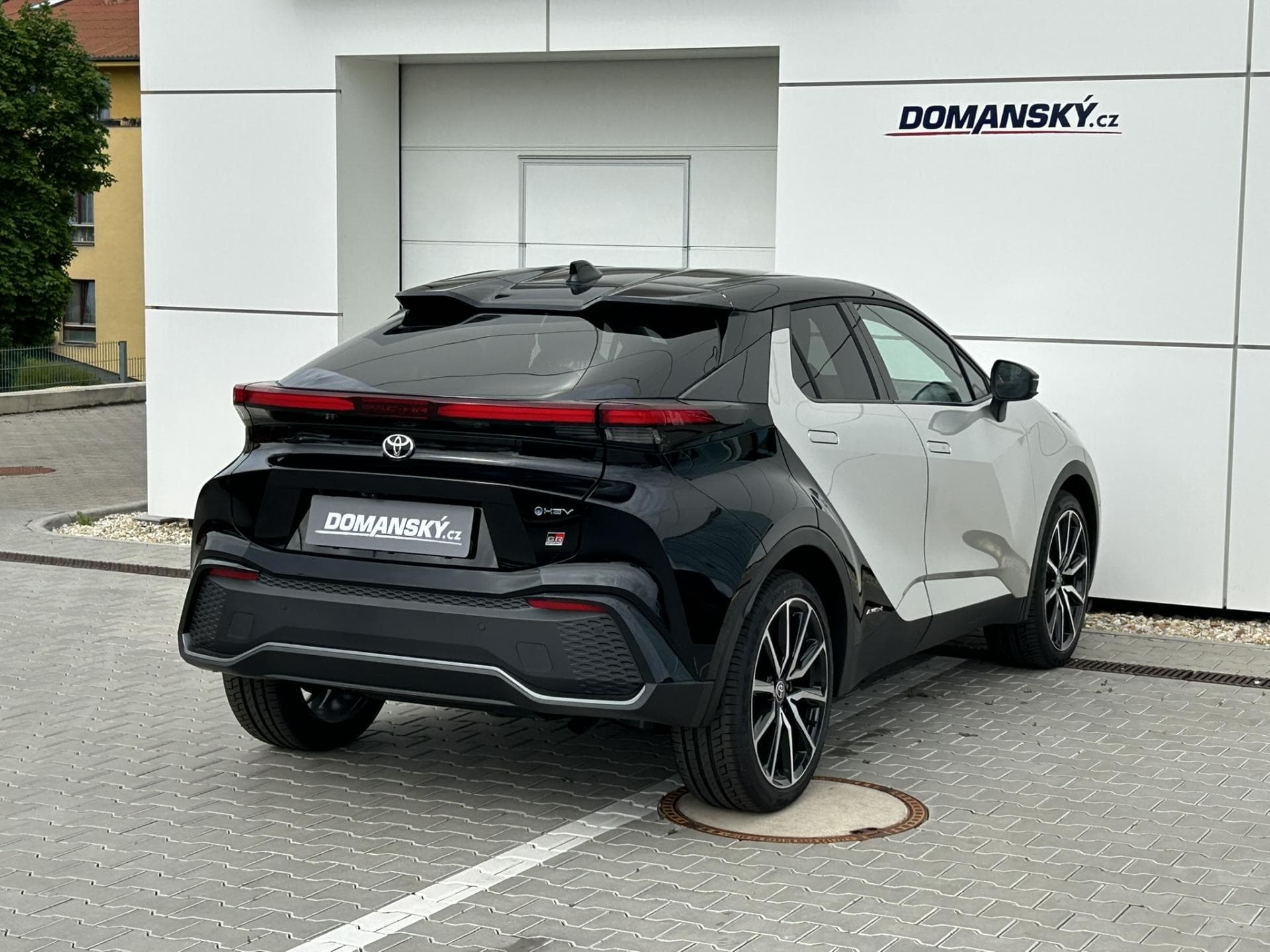 Toyota C-HR - 4