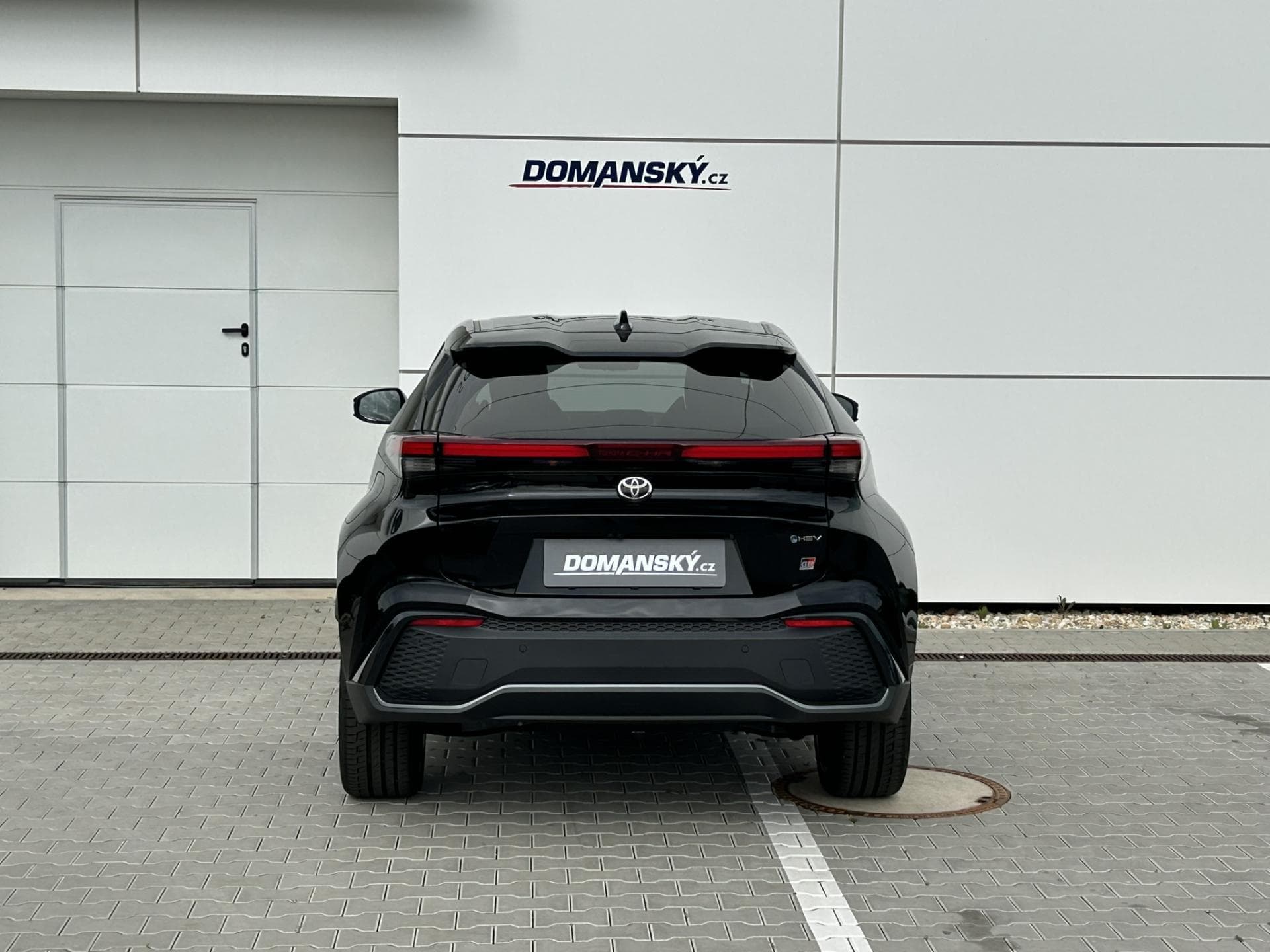 Toyota C-HR - 11