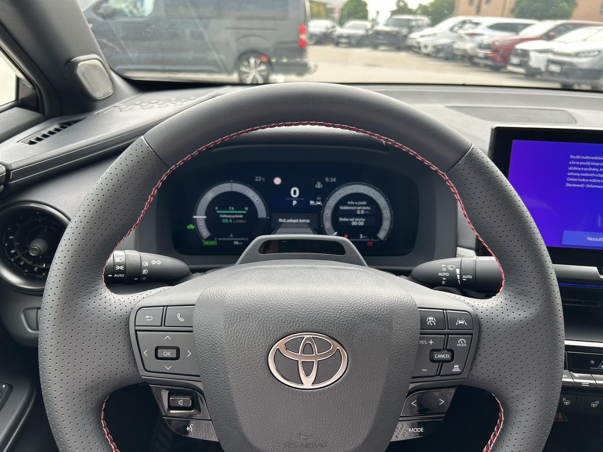 Toyota C-HR - 6