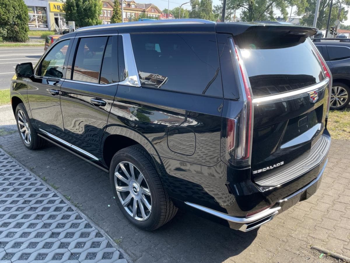 2024 Cadillac ESCALADE - 3