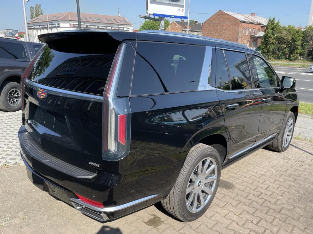 2024 Cadillac ESCALADE - 5
