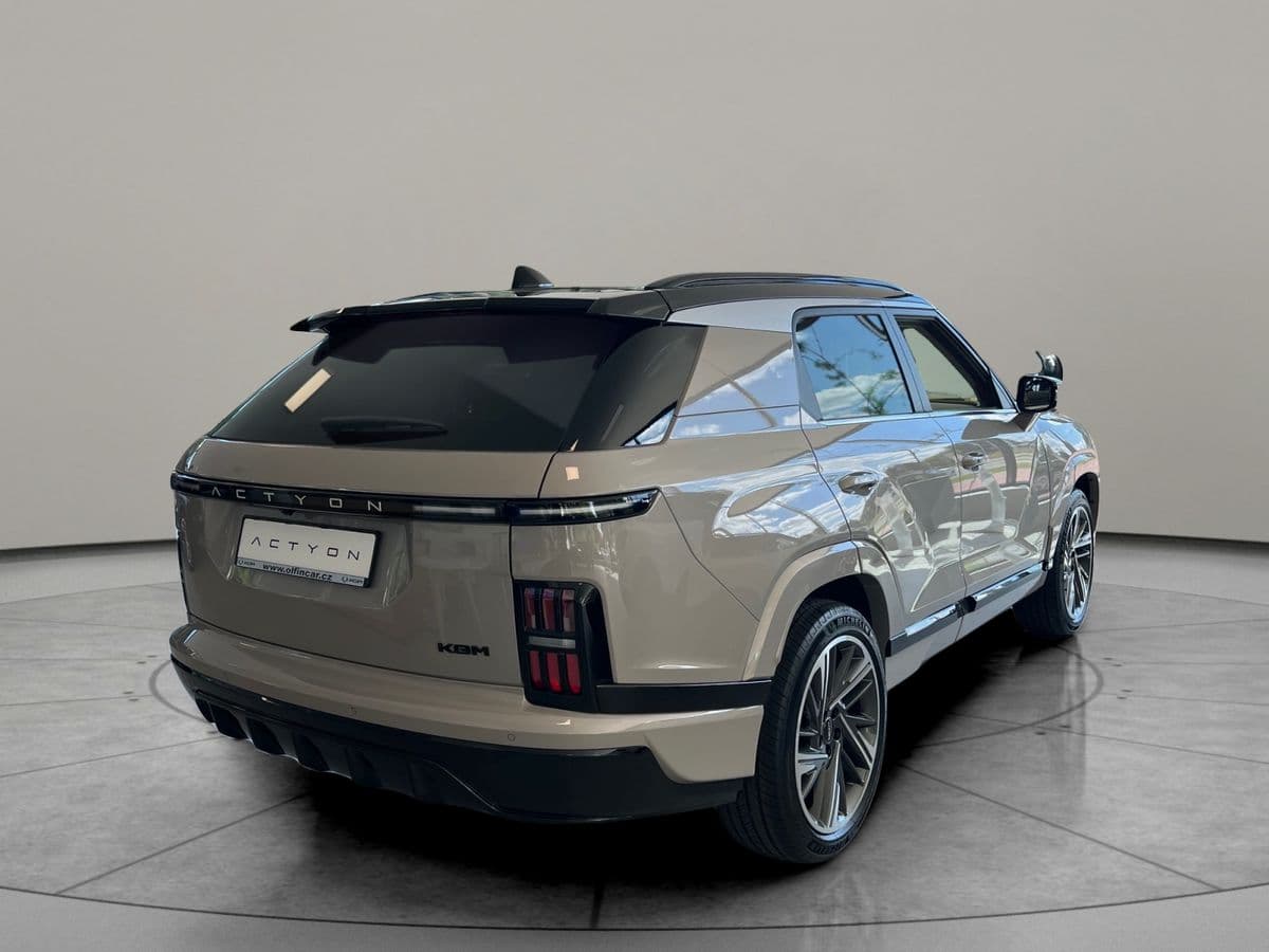 SsangYong ACTYON - 3