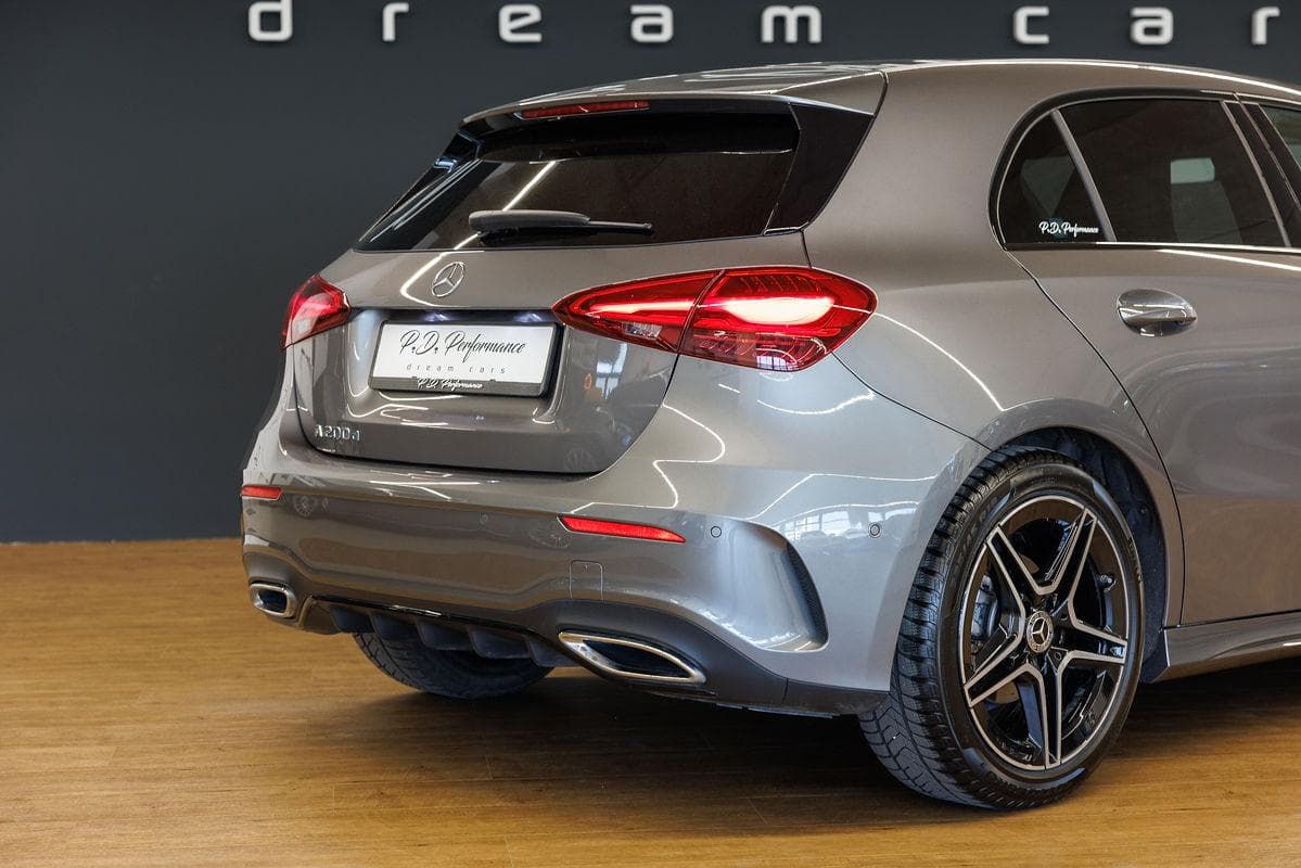 Mercedes-Benz A-Class - 10