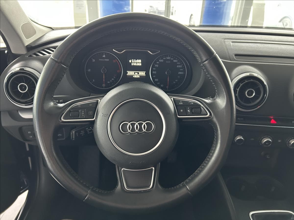 2015 Audi A3 - 12