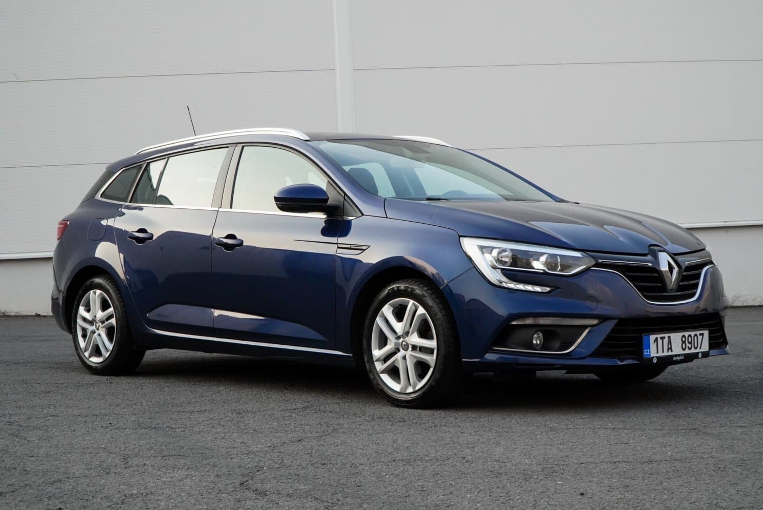 2016 Renault Megane - 3