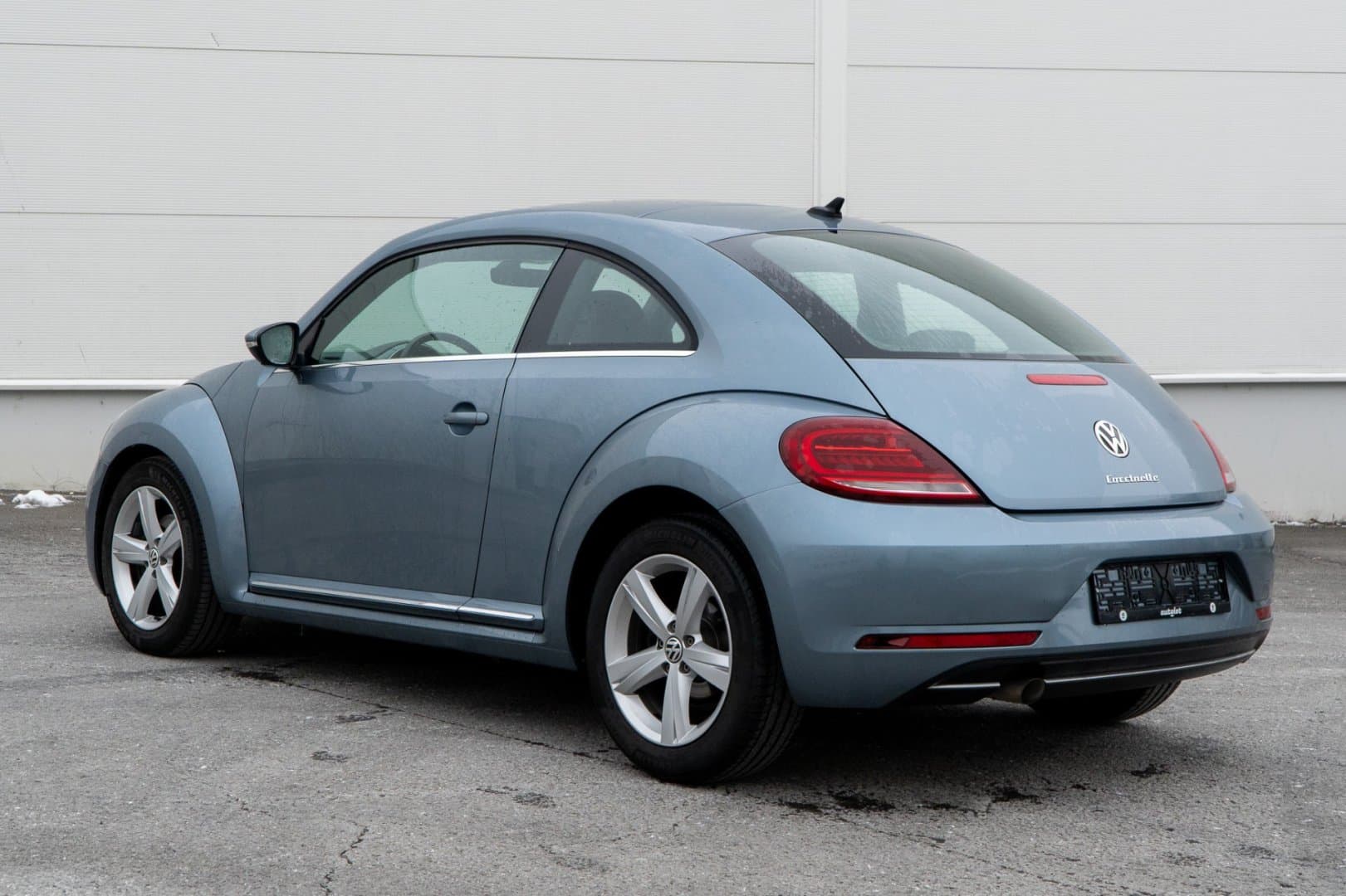Volkswagen BEETLE - 8