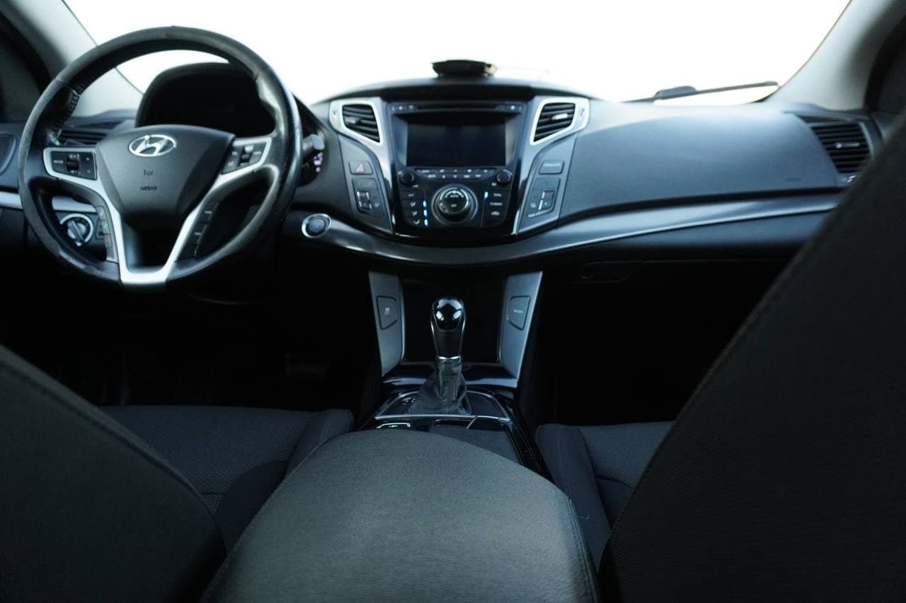 Hyundai i40 - 11